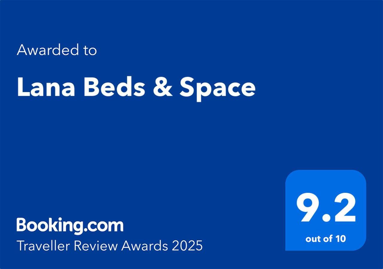 Lana Beds & Space Chiang Mai Exterior photo