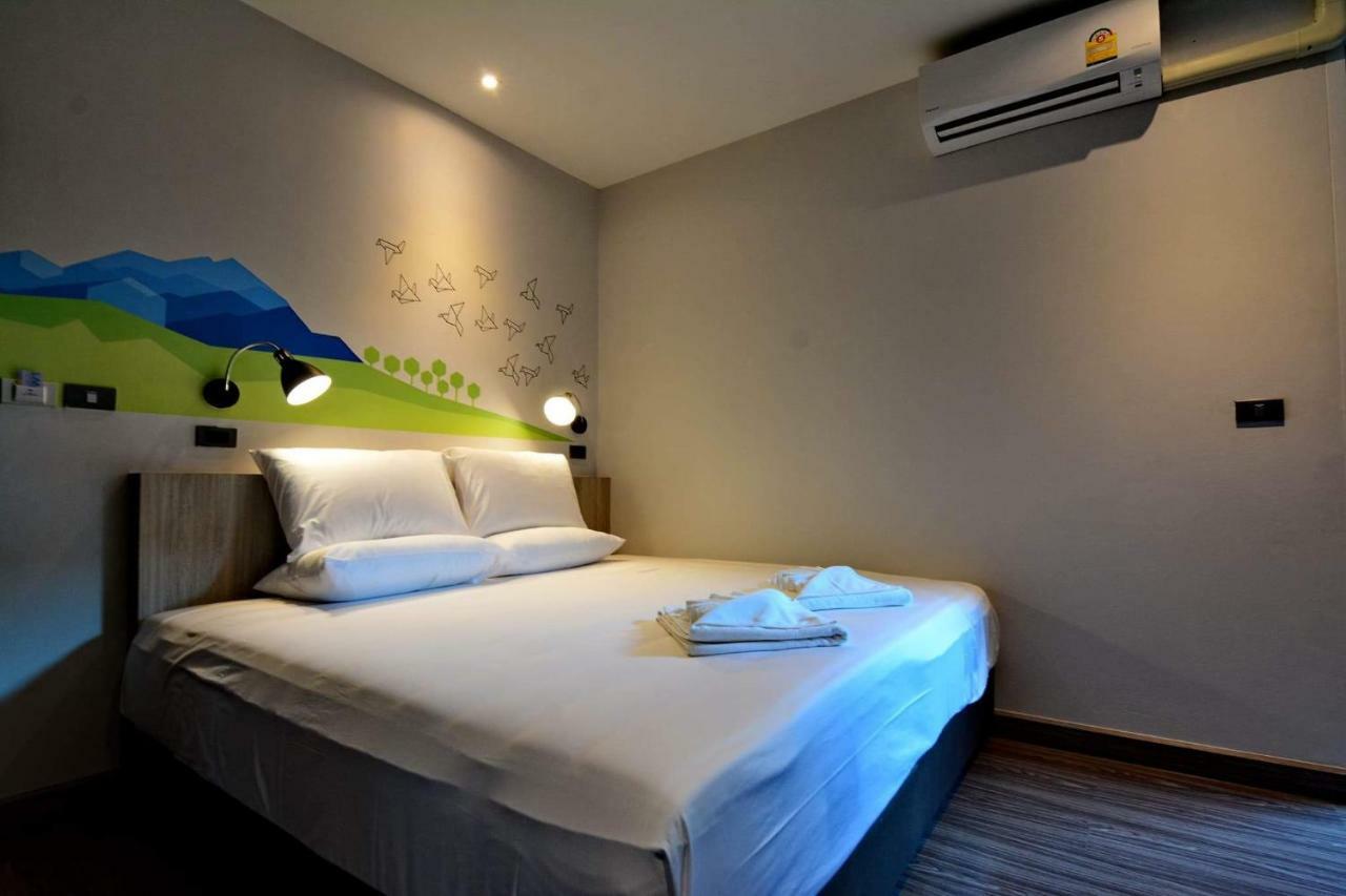 Lana Beds & Space Chiang Mai Exterior photo