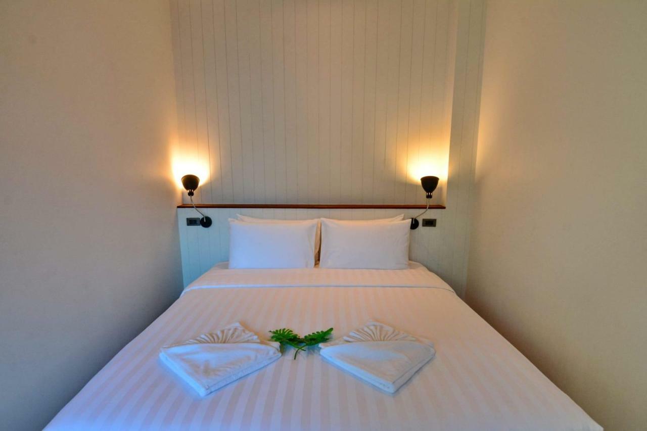 Lana Beds & Space Chiang Mai Exterior photo